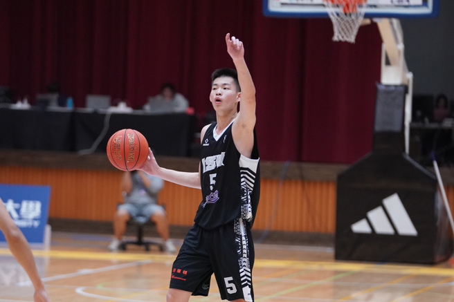 义守大学余祥平攻下25分。（大专体总提供）