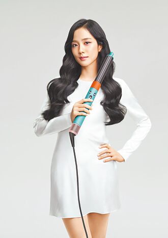 Jisoo擔綱Dyson品牌大使