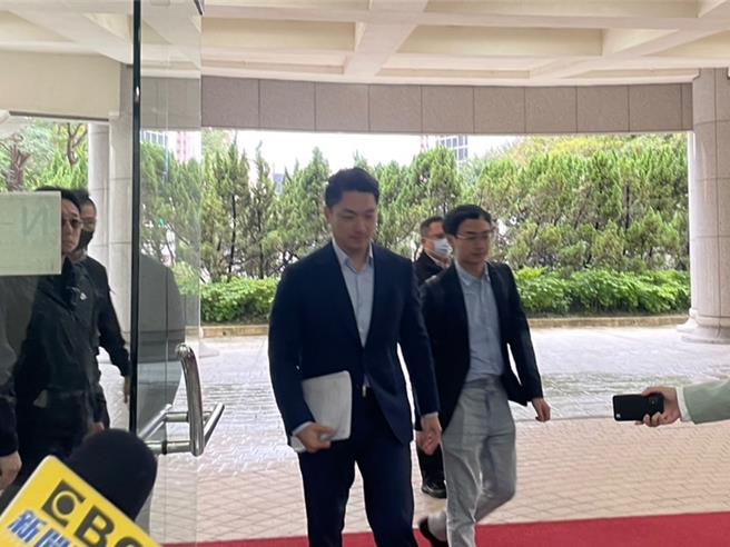 台北市長蔣萬安5日赴議會市政總質詢。（劉彥宜攝）