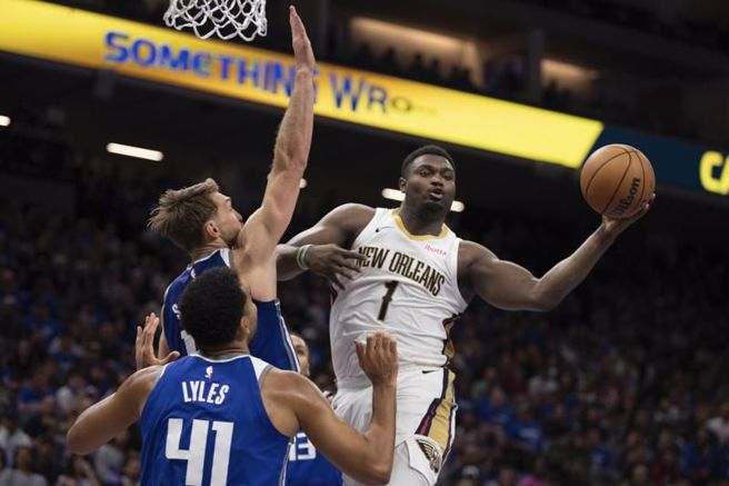 鹈鹕在季中锦标赛8强战淘汰国王。（美联社）