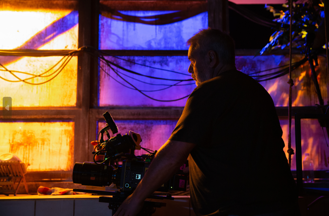 法国大导卢贝松将于月中抵台宣传电影《人犬》DOGMAN.（图／传影互动提供）