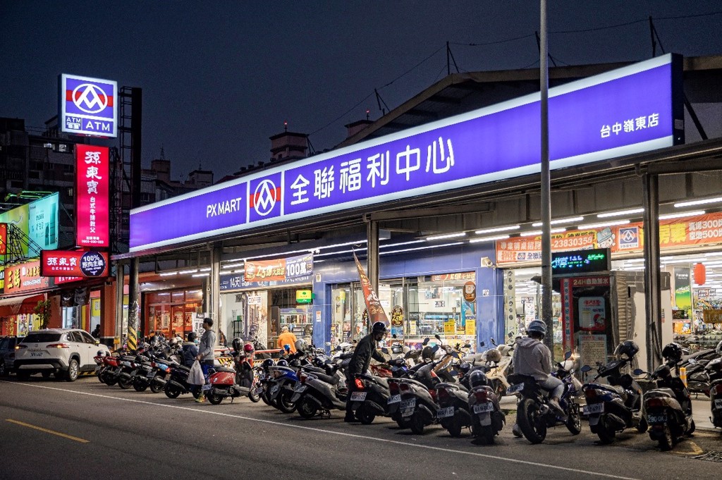 「勝美琚」緊鄰嶺東商圈。(業者提供)