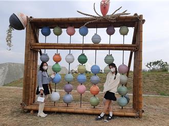 一見雙雕藝術季 七股遊客中心4座海廢地景藝術亮相