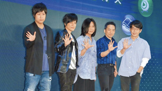 五月天阿信遭控对嘴 演员自曝多次被迫假唱 