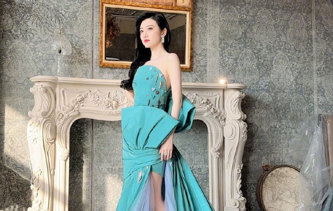 景甜现身微博视界大会。（图／景甜微博）