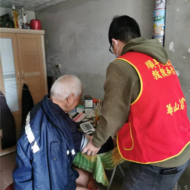 華山基金會目標為台灣每3萬人能設立1個愛心天使站，以服務弱勢長者。（華山基金會蘆竹站提供／陳夢茹桃園傳真）