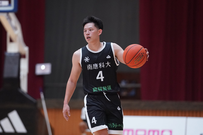 南应科大投进关键杀三分球的林子隽，全场拿11分、9篮板、9助攻。（大专体总提供）