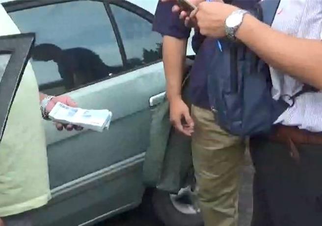 2024年总统大选将至，屏东地检署破获规模高达4亿5350万的选举赌盘，余姓组头遭羁押禁见。（屏检提供／谢佳潾屏东传真）