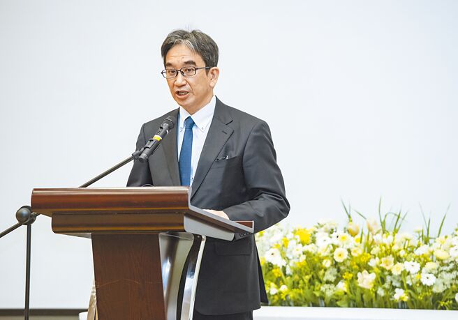 日本驻中大使垂秀夫即将离任，4日在北京召开记者会强调，日中关系「愈有摩擦、意见相左的状况，就必须强化沟通」。图为垂秀夫。（中新社）