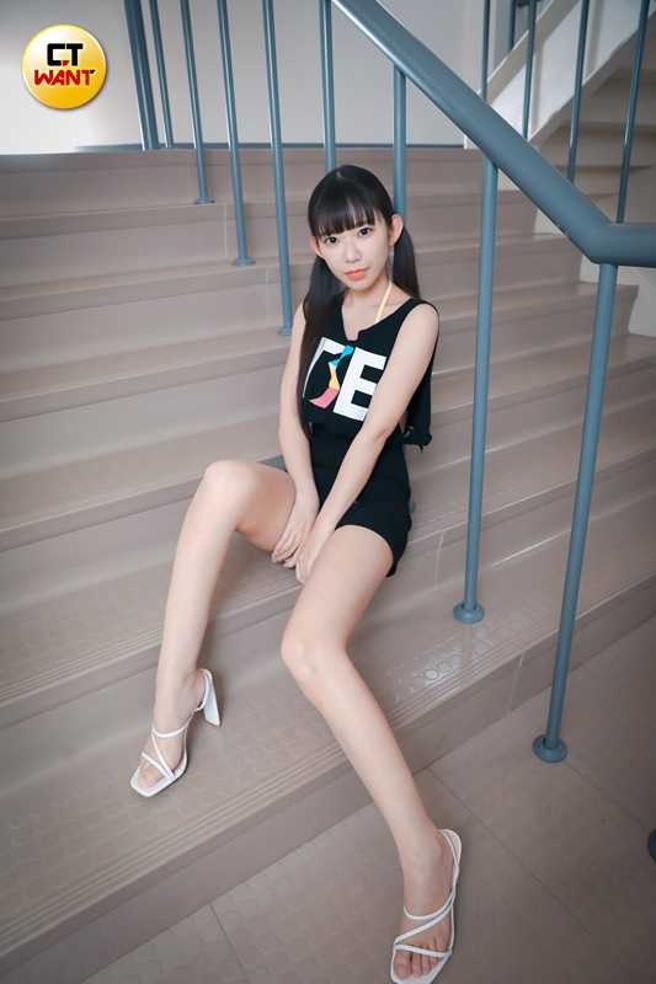 長澤茉里奈被視「合法蘿莉」 將挑戰黑絲襪OL風- 娛樂- 中時新聞網