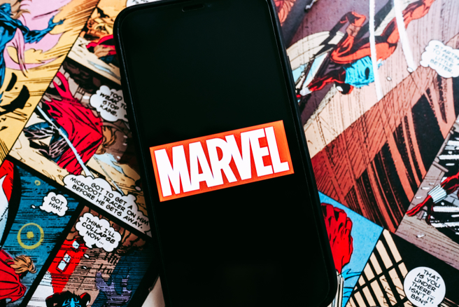 《復仇者联盟6》钢铁人、黑寡妇有可能「被復活」？编剧一句话让漫威迷心碎。(示意图/shutterstock)