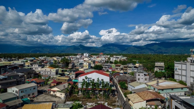 「幸福欣印象」为屏东农科特少见的社区产品，视野即享大武山美景。（业者提供）

