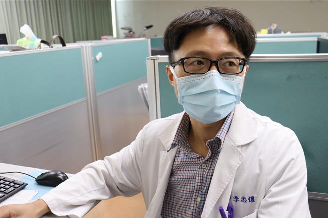 李忠怀说，疔子就是所谓的粉瘤、疔疮，医学上称为表皮囊肿或皮脂囊肿。（彰化医院提供／吴建辉彰化传真）