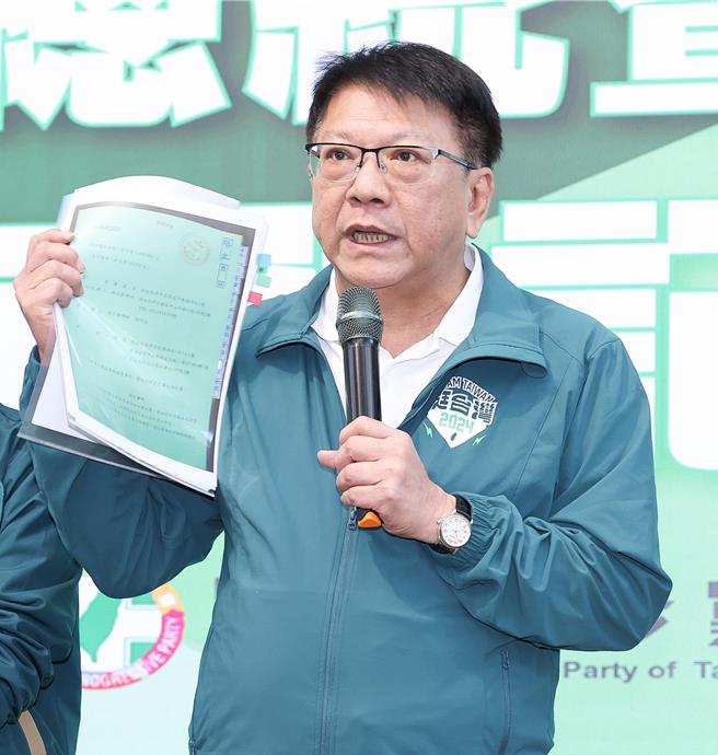 柯文哲指外交将依循蔡英文路线 潘孟安：那支持正版赖清德就好。陈俊吉摄