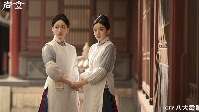 吳謹言（左）與何瑞賢私下鞭策減肥。（八大提供）