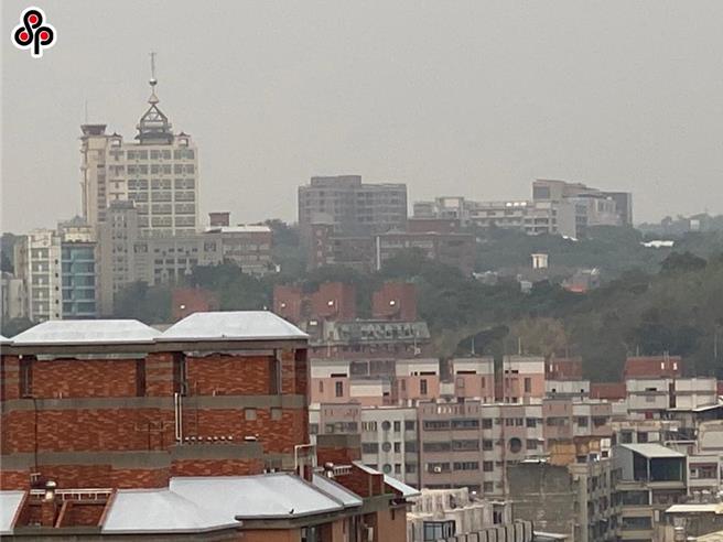 近年年臭氧8小时浓度屡次成为指标污染物，而挥发性有机物（VOCs）为臭氧前驱物。（报系资料照）