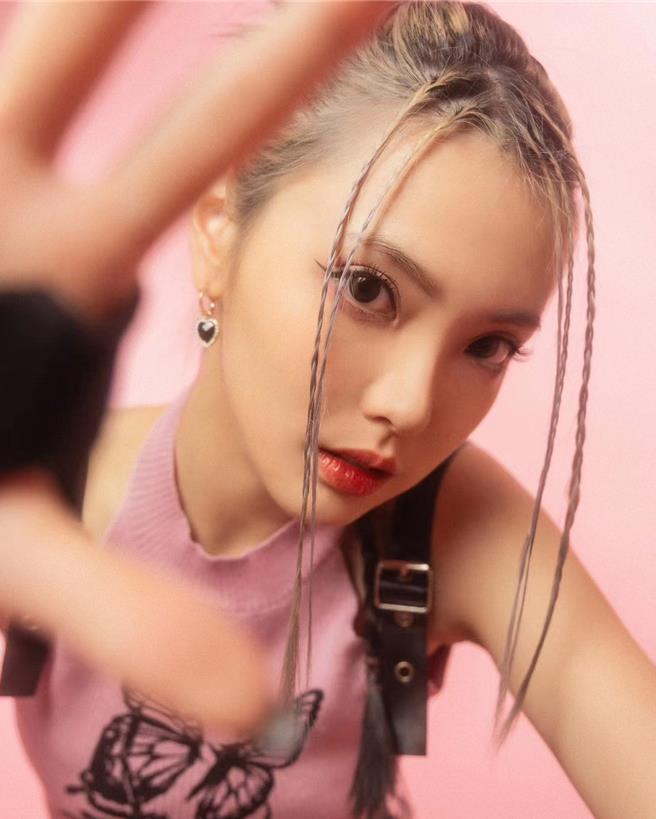 女团成员「HUR＋」林诗雅解谜电影《尸禁》飞头女鬼由来。（图片来源林诗雅@gracelf）