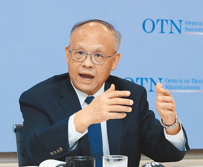 行政院政委兼经贸谈判办公室总谈判代表邓振中。（刘宗龙摄）
