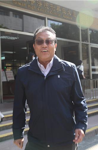 屏东 选前败诉 苏震清抱病陪儿拜票 苏孟淳游行造势 徐富癸车队扫街