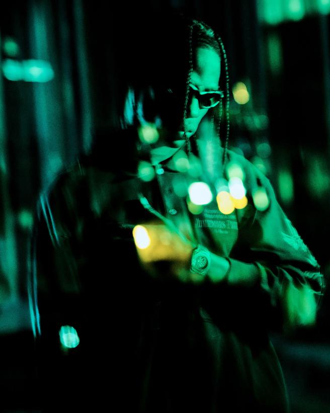 饒舌歌手Travis Scott在專輯中暱稱愛彼表是「愛彼巧克力」。（ Audemars Piguet提供）