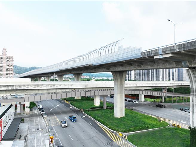 串联绿空廊道最后一哩路潭子环中东路自行车跨桥于8日开工。（陈淑娥摄）