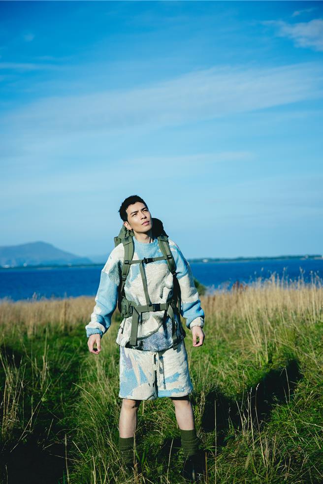 萧敬腾前往挪威拍摄MV。（华纳音乐提供）