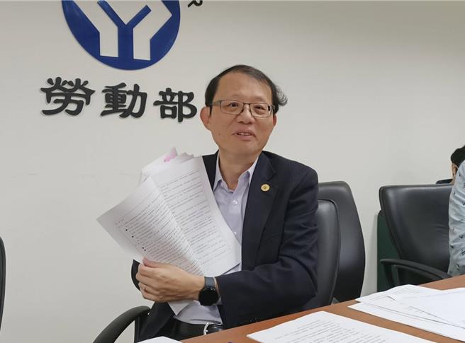 勞動部勞動關係司司長王厚偉(簡立欣攝)