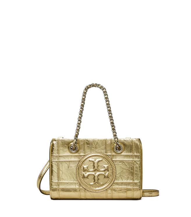 .Tory Burch Ella 迷你压花金属肩背包，1万8900元。（Tory Burch 提供/林欣仪台北传真）