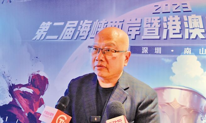 文化大學教授、台北市文化基金會董事李斌，在海峽兩岸暨港澳電競聯賽閉幕式時表示，多辦交流活動有助兩岸青年的認識認同更深。（吳泓勳攝）