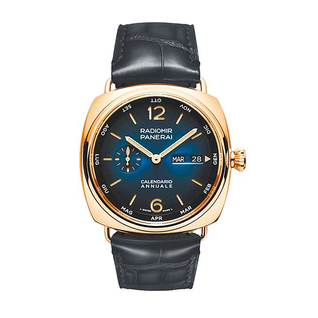 胡宇威佩戴的沛纳海Radiomir Annual Calendar红金年历表（PAM01363)。（Panerai提供）