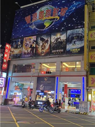 38年歲月不敵現實面 台中豐源影城宣布年底熄燈：開門就是賠