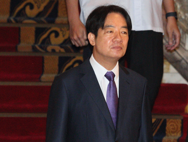 賴清德的眼淚，是在極大反差下，所流下的感恩、感動，又有點虛幻、讓人暈眩的淚水。（中時資料照）