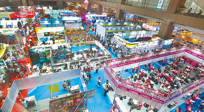 今年会展业产值可重回疫前（2019年）的8成，明年力拚回疫情前的480亿水平。图为2023年7月台北国际夏季旅展。（郑任南摄）
