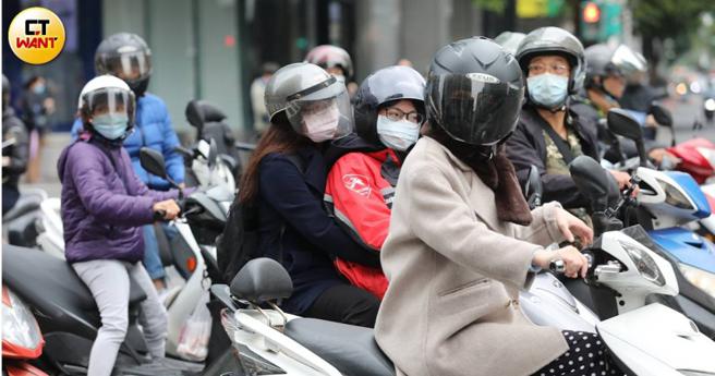 机车族。（示意图／刘耿豪摄）