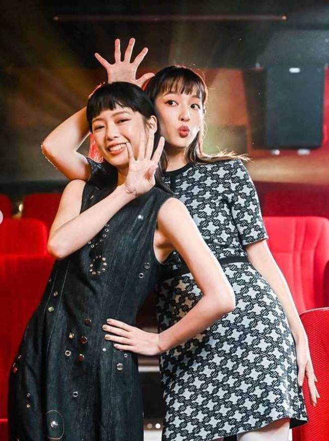 除了演戲，王渝屏今年還與妹妹王渝萱聯手主持金穗獎頒獎典禮。（圖／翻攝自王渝屏IG）