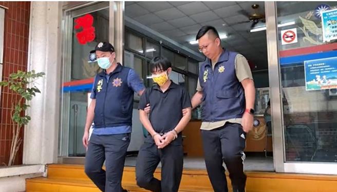 刑事局陆续逮捕多名涉嫌网拍诈欺的犯嫌。（翻摄画面）