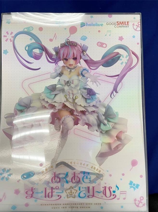 假网拍的犯嫌，不少是以网路贩售公仔为诱饵。（翻摄画面）