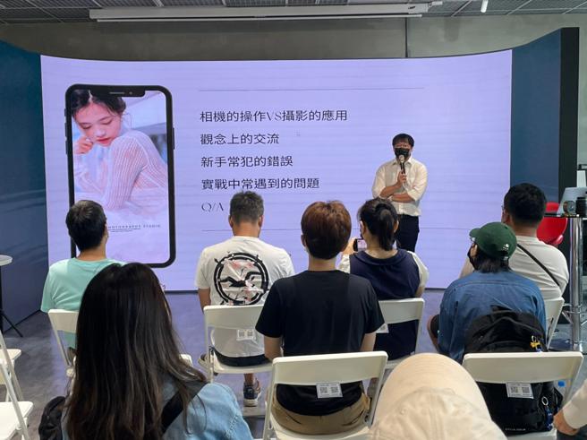 「K-TV高雄新媒體人才培育中心」將推出短影音課程，並提供電影級大尺寸LED螢幕免費供民眾借用。（圖片來源：高雄市青年局提供）