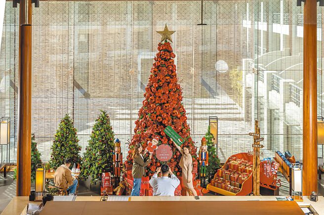 位於太魯閣國家公園內的太魯閣晶英酒店，推出一系列主題活動陪伴旅客在峽谷美景中歡度佳節。（太魯閣晶英酒店提供）