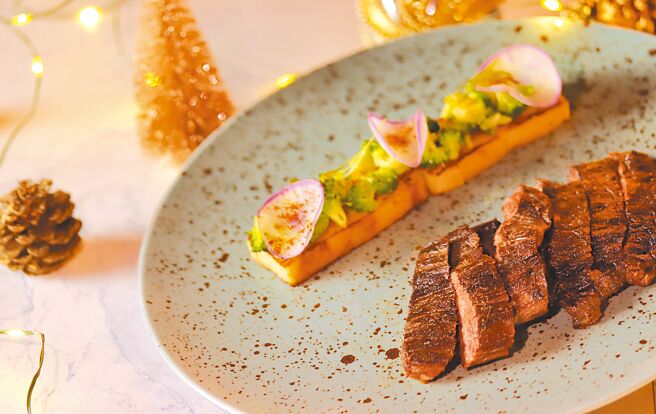 巴賽麗廳以法式料理嚴謹的烹調工藝和嚴選食材，打造耶誕跨年節慶套餐。（台北亞都麗緻大飯店提供）