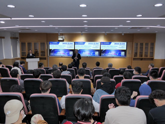 龍華科大辦高速傳輸國際論壇  強化產學鏈結培育人才