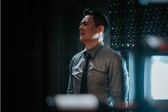 彭于晏遭玻璃割傷手流血 劉德華暖心準備大驚喜鼓勵