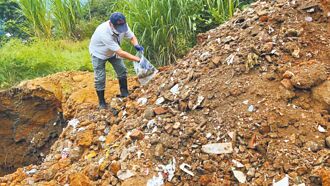 台中 租地倒廢土撈1800萬 31人遭逮