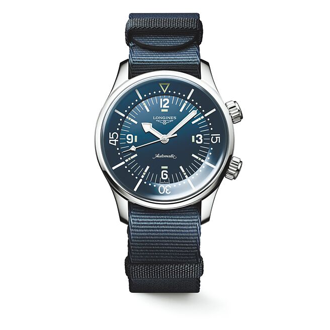 浪琴表複刻傳奇潛水系列不鏽鋼腕表，39mm，10萬1000元。（Longines提供）