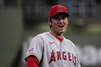 MLB》17號讓給大谷翔平超開心 美妻把喬凱利球衣全丟了