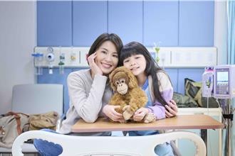 曾沛慈包场《BIG》星光二班齐聚 童星揭感人落髮戏内幕