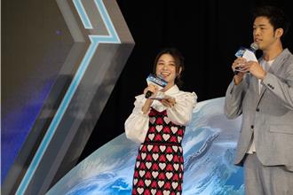 宇珊邀陳大天「進入婚姻墳墓」 捶肚撇懷孕自嘲主持比較緊張