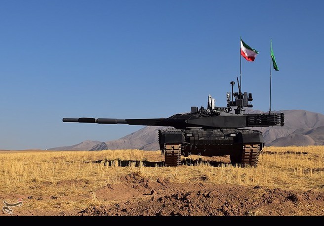 伊朗卡拉尔坦克在设计上并不仅止于参考T-90，还融合了美国艾布兰坦克、M60、M48，甚至是英国酋长式坦克（Chieftan）的零件和设计。（资料照 伊朗国防部）