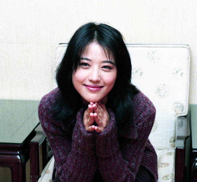 已故女星周海媚，过去与她传过绯闻的李贵府悲痛发声，被网友疯猜有隐情。（图／中时资料照）