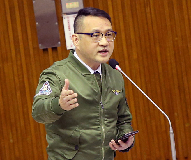 民進黨籍的僑委會副委員長阮昭雄。（范揚光攝）